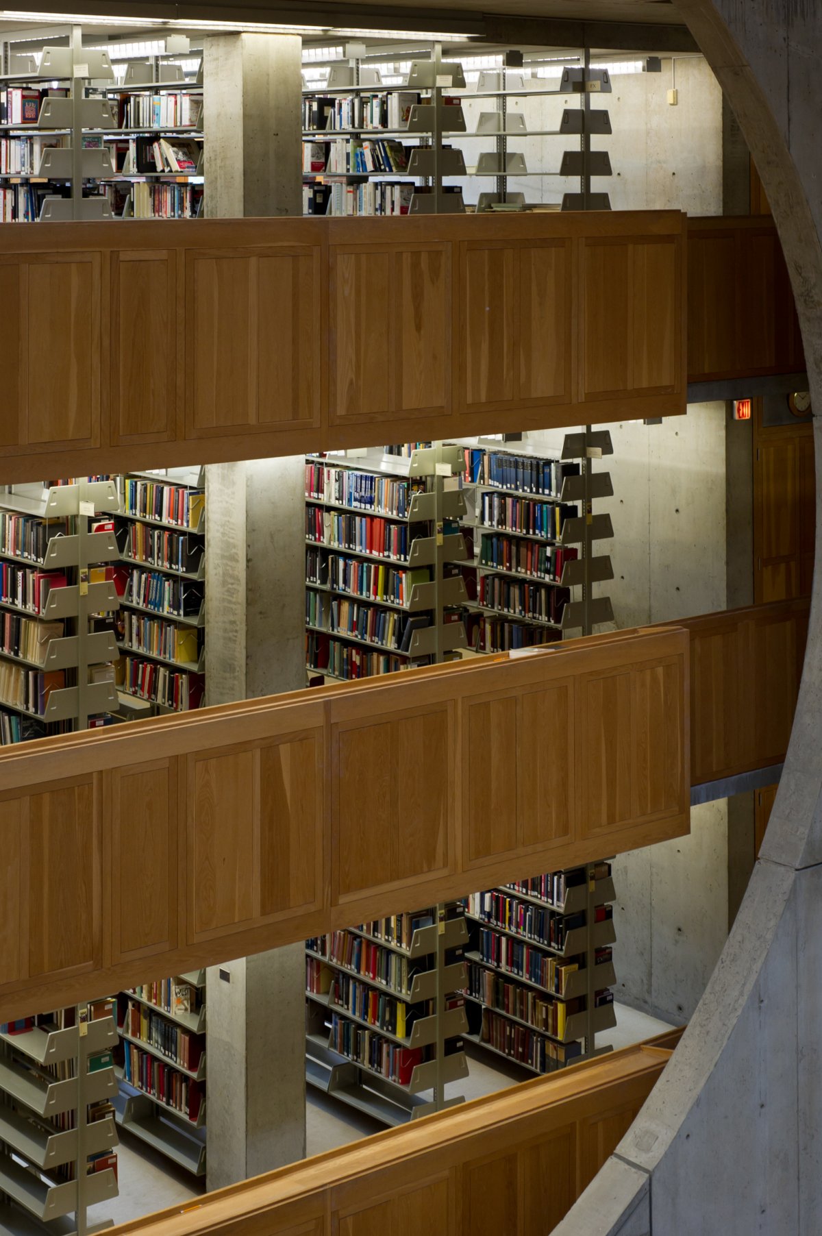 YinjiSpace Louis Isadore Kahn x Exeter Library Photo by Xavier de